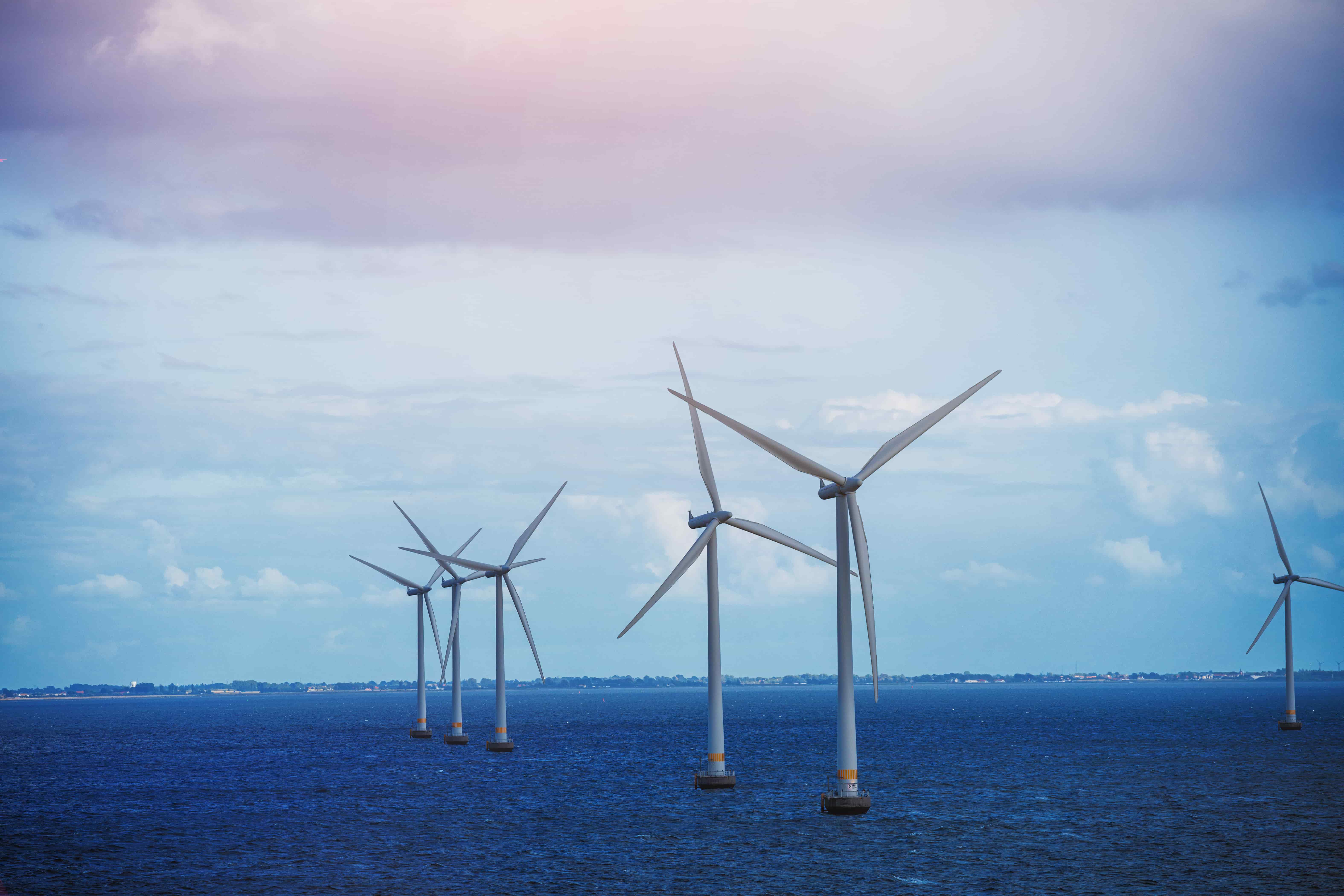 Japanese-floating-wind-farm